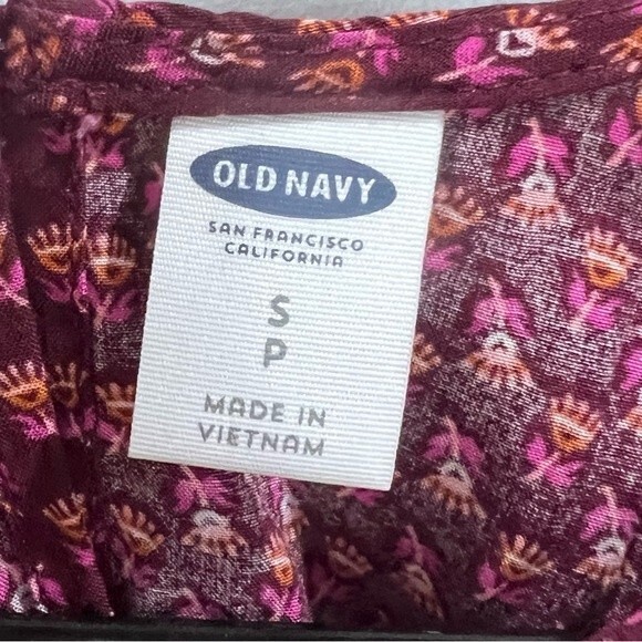 Old Navy burgundy and pink ditsy floral sundress size small - Picture 5 of 6